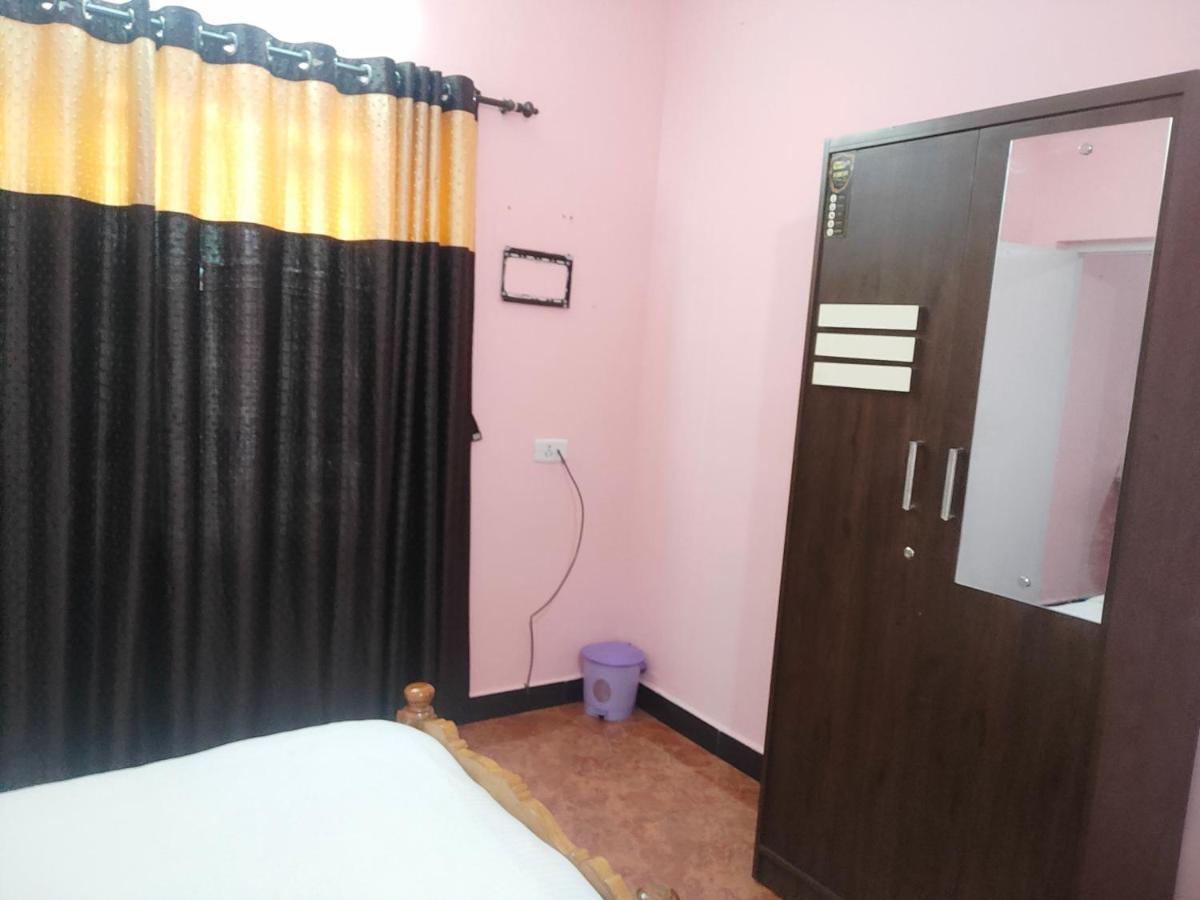 Smile Stone Individual Cottage Ooty Εξωτερικό φωτογραφία